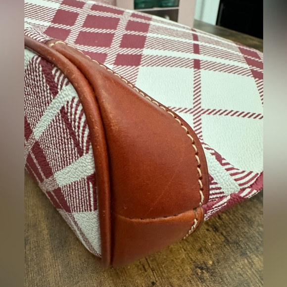 Dooney & Bourke red and cream plaid crossbody. Gently used - Picture 2 of 9